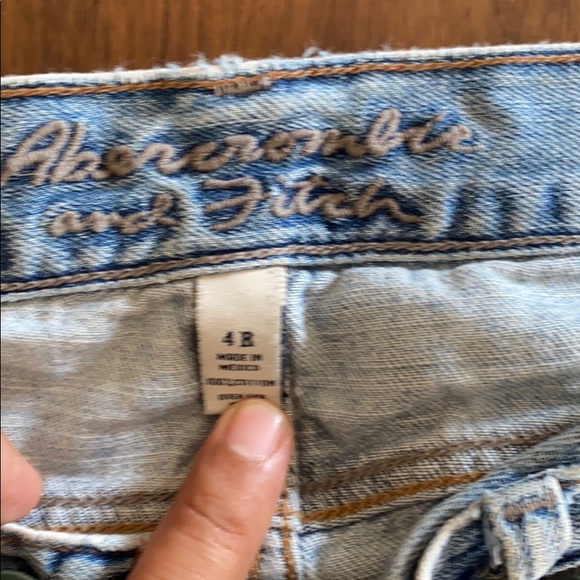 Abercrombie & Fitch Erin Jeans - Picture 2 of 3